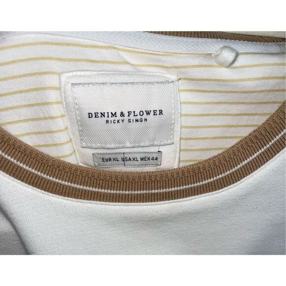 Denim & Flower SweatShirt - XL - Picture 6 of 6